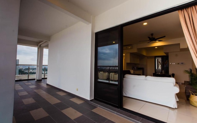 Cozy Homestay with WiFi @Encorp Strand Mall @Alpha IVF – Guest Rooms – Petaling Jaya