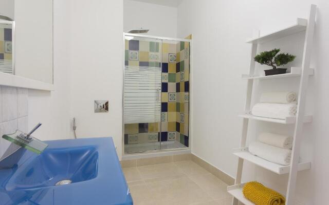 Old Town Lx Suites