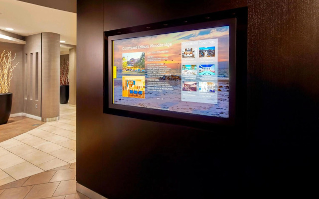 Courtyard by Marriott Edison Woodbridge