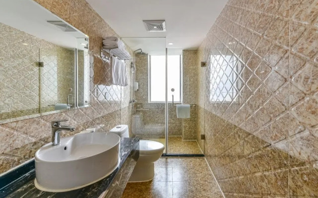 Homeinn · neo (Guilin High-Speed North Railway Station)