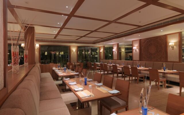 Royal Orchid Resort & Convention Centre