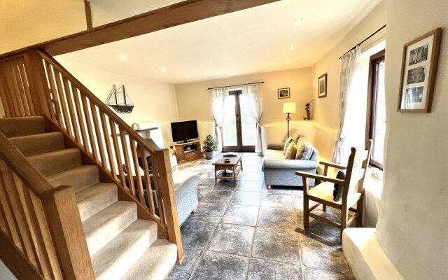 The Stable - Beautiful Barn - Sleeps 5 - Salcombe