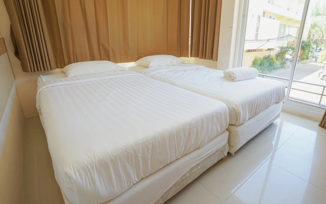 Magic House Hostel