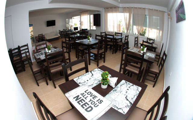 Eleana Apartments
