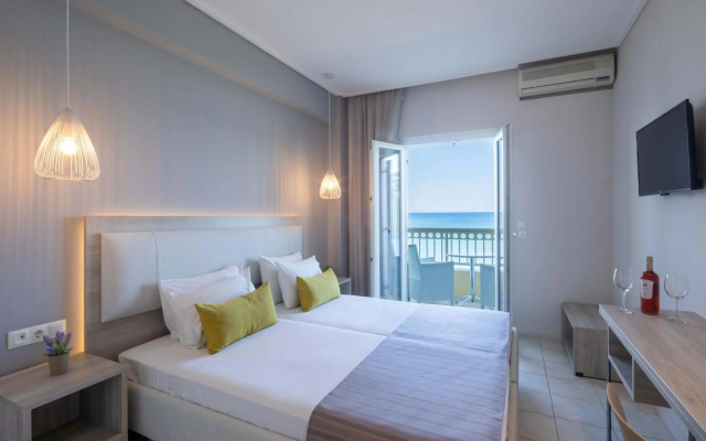 Rossis Beach Hotel