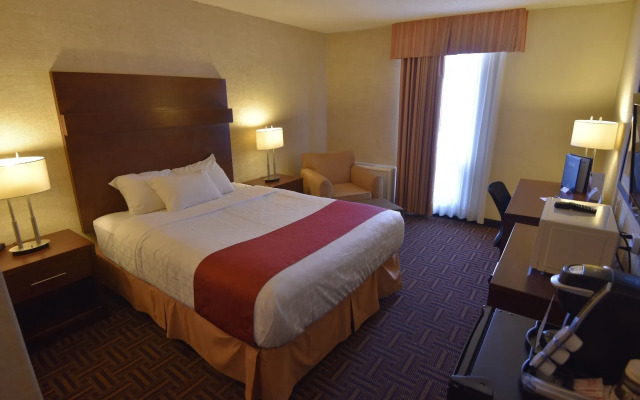 Travelodge by Wyndham North Battleford