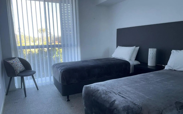 Signature Waterfront Apartments
