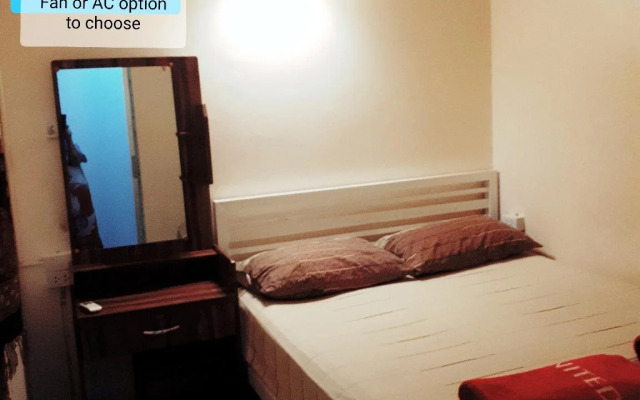 Chiangmai Gate Capsule Hostel