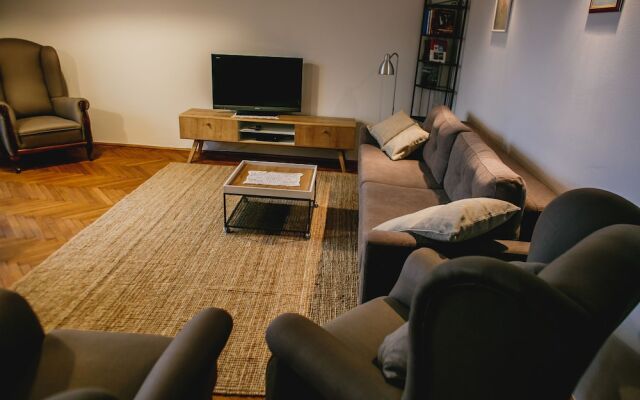 Niepodległości 245 - 2BR by Homeprime