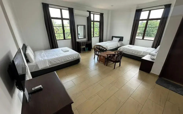 Glistar Hotel