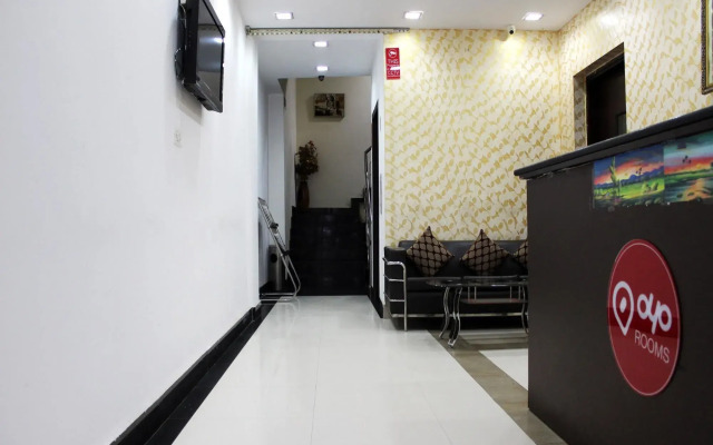 Oyo Rooms 10174-1 Gurudwara Road