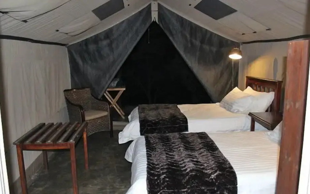 Uukwaluudhi Safari Lodge