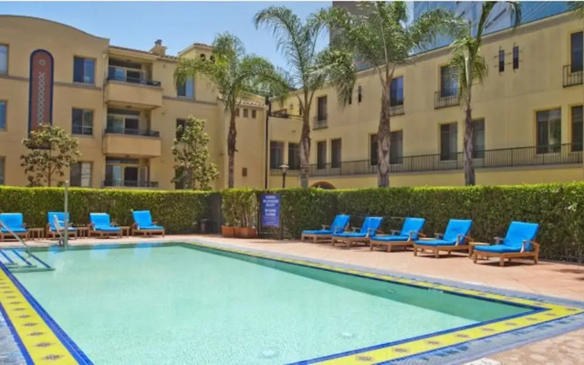 Glendon Apartments