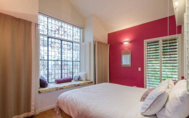 Bingle Tree Retreat – Guest Rooms – Sydney