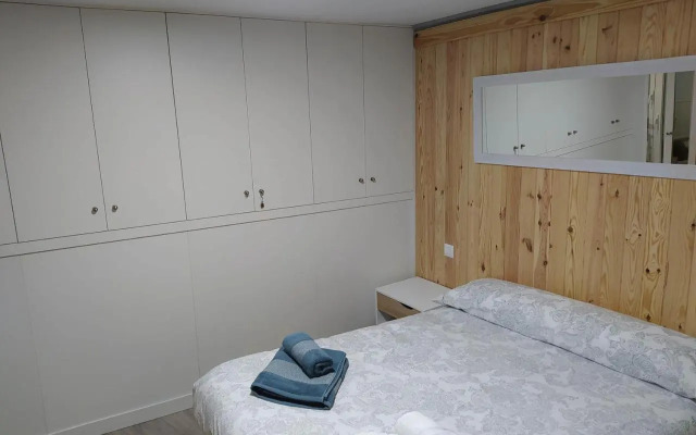 Apartamento céntrico con piscina