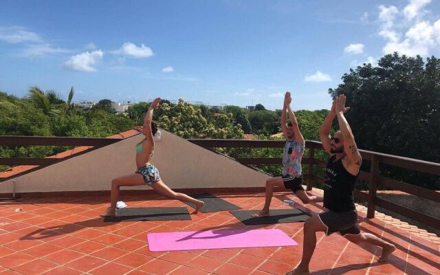 Macaco Surf Hostel