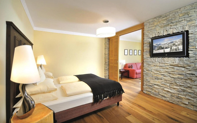 Hotel Alpine Palace