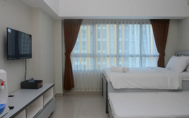 Elegant and Comfy Studio at Springlake Summarecon Apartment