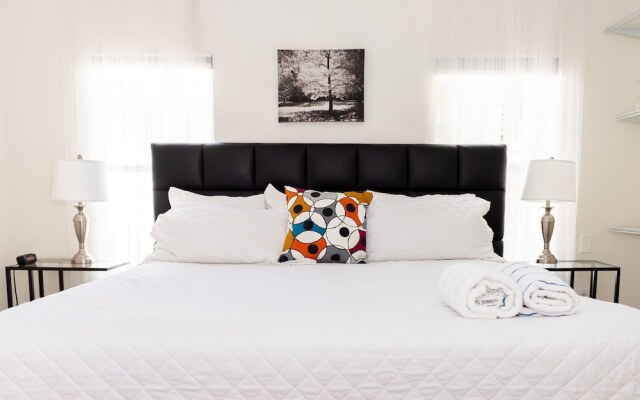 Las Olas Guesthouse at 15th Avenue