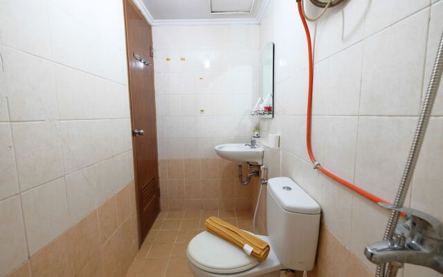 Strategic Location Mediterania Gajah Mada Apartment