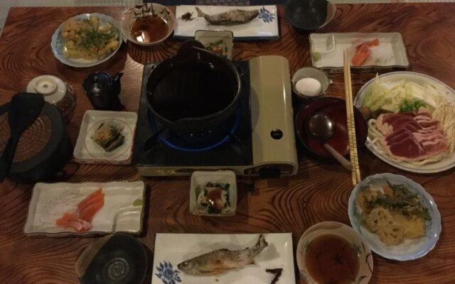 Jigokudani Onsen Korakukan