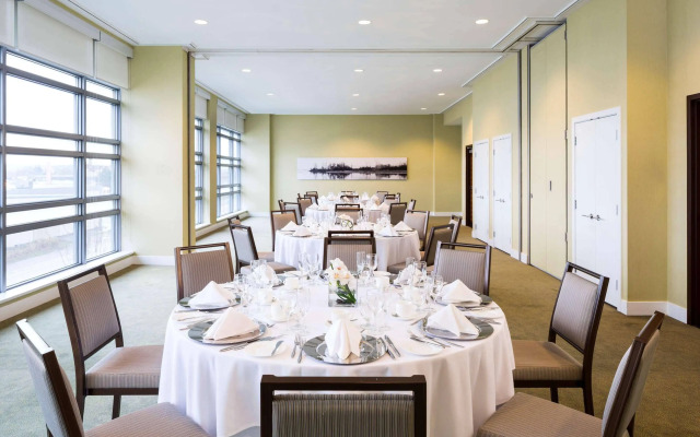 The Westin Wall Centre, Vancouver Airport