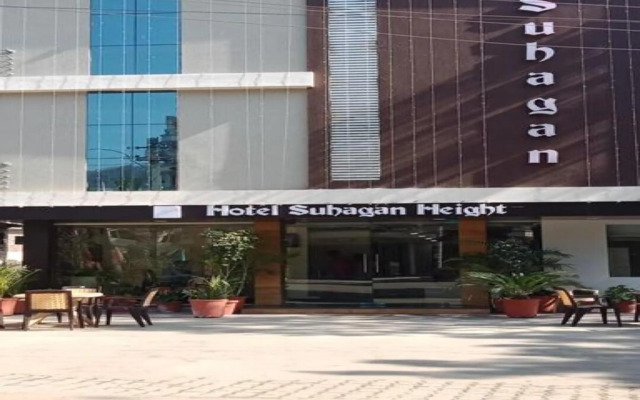 Oyo 28683 Hotel Suhagan Heights