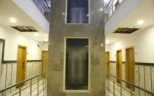 FabHotel Station 3