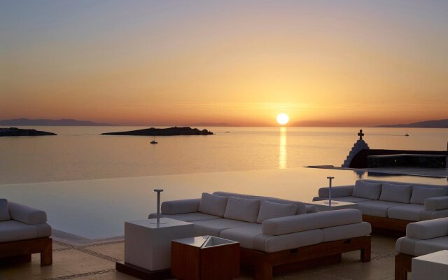 Bill&Coo Mykonos Hotel