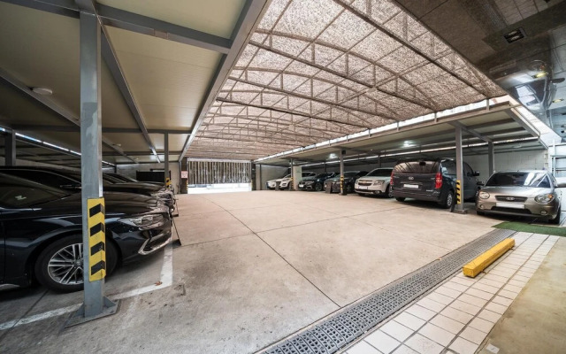 Bundang Carlton