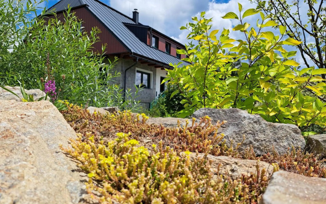 ŠUMAVSKÉ zaSTAVENÍ