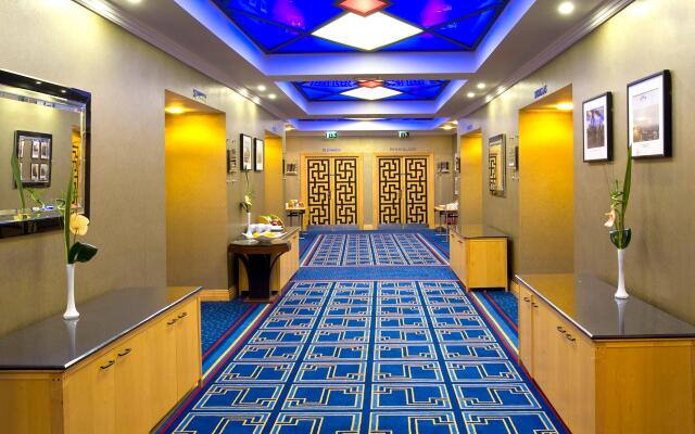 Crowne Plaza Liverpool - John Lennon Airport by IHG