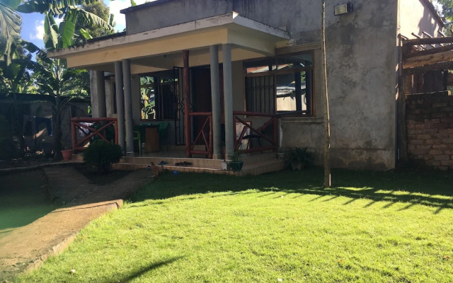 florah home stay