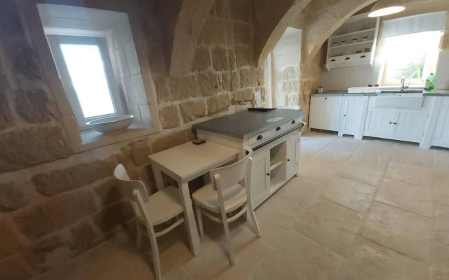 Farmhouse Villa in Gozo With Large Pool & Garden
