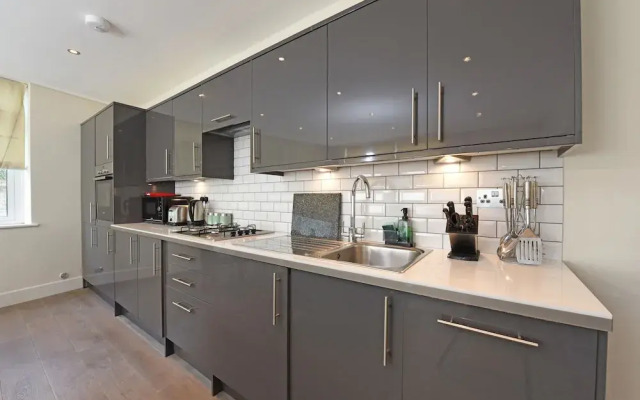 The Glasshouse Apartments