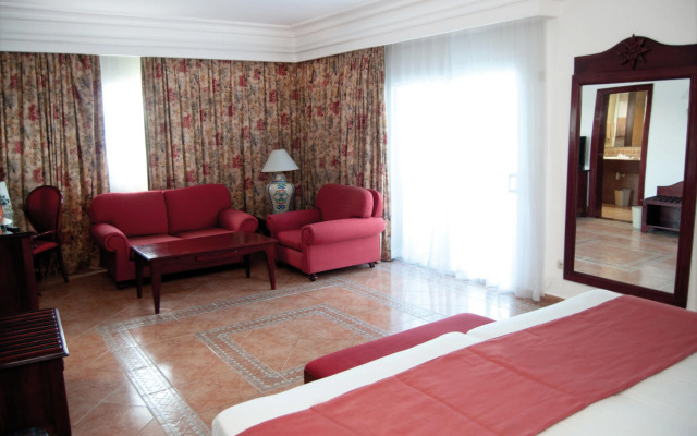 Senator Puerto Plata Spa Resort (ex Riu Bachata Club Hotel)