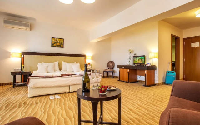 Kamengrad Hotel & SPA