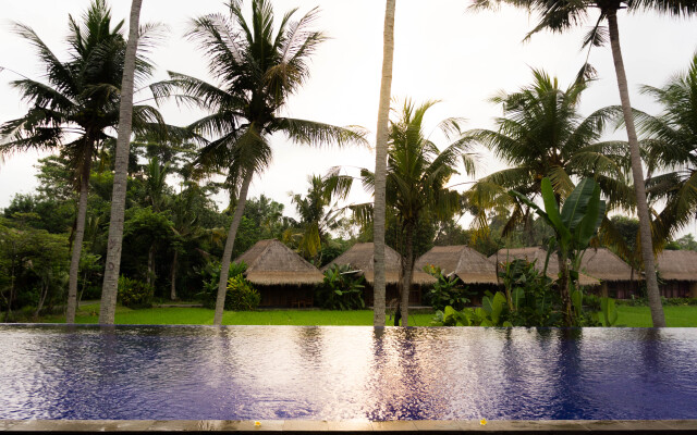 Sapulidi Resort Spa & Gallery Bali