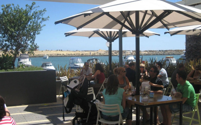 The Marina Hotel - Mindarie