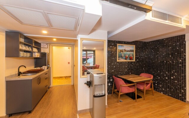 Al Madina Hotel İstanbul