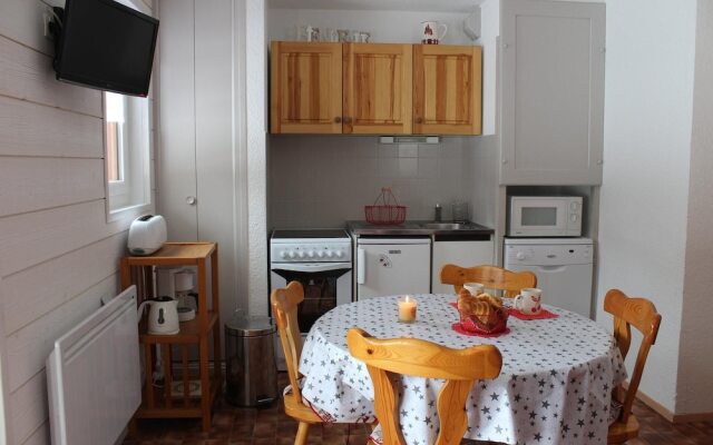 Carene N°1 : 2 Pièces 4 Personnes Expo sud est