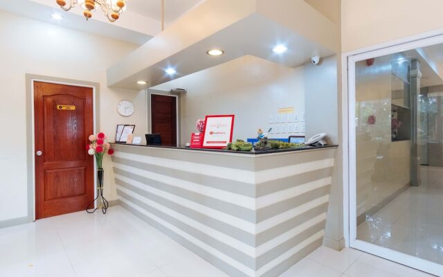 RedDoorz Premium @ Gabinete Road Palawan