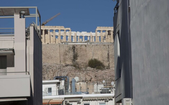 Exceptional Penthouse near Acropolis Museum by GHH