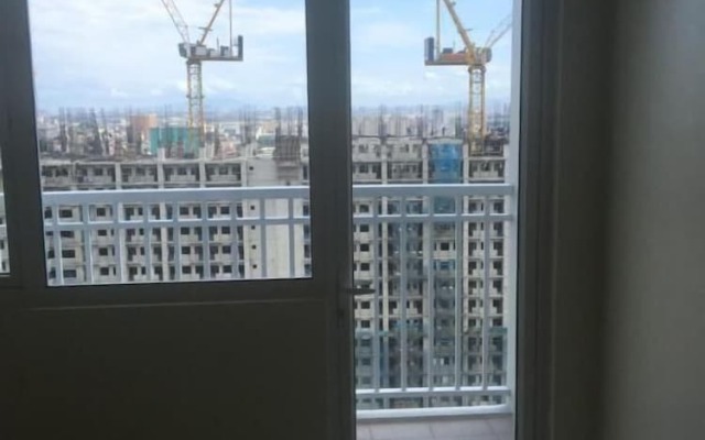 MaxStays Max View at Breeze Residences