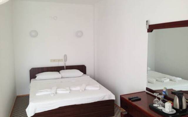 Zephyros City Otel