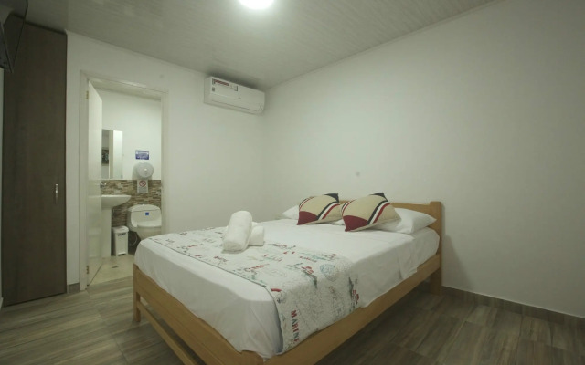Nauticus Hotel