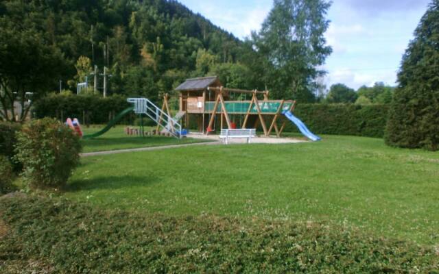 Tidy Holiday Home With Fire Place Close to Malmédy