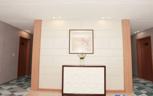 Suiyue Hotel (Yongzhou Ningyuan Jiuyi Times Square)