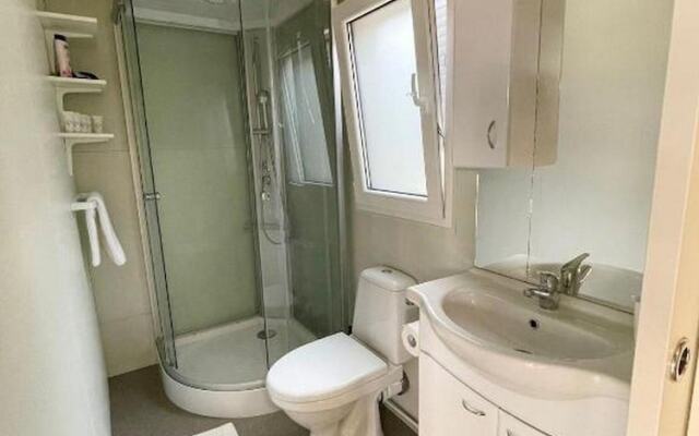 D&I Mobile Home
