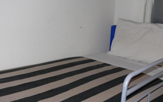 Adelaide Backpackers Inn